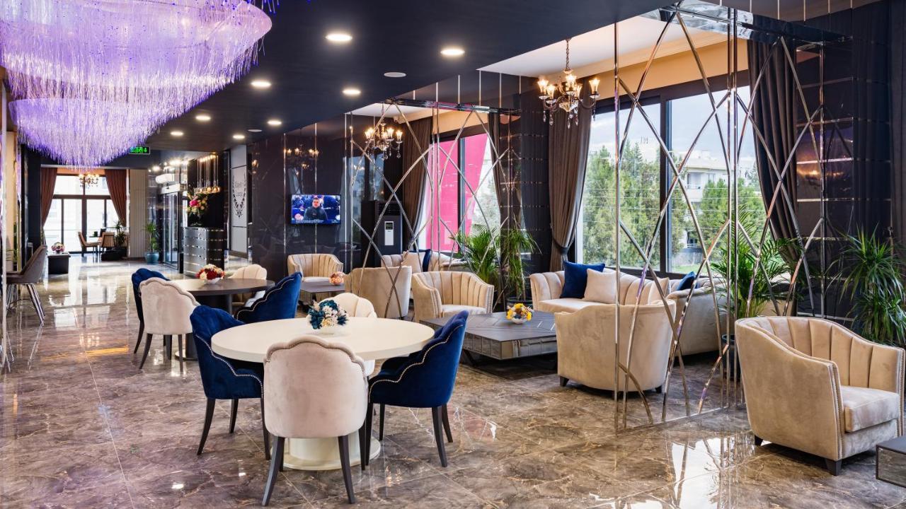 Royal Palace Hotel Nicosia Ngoại thất bức ảnh