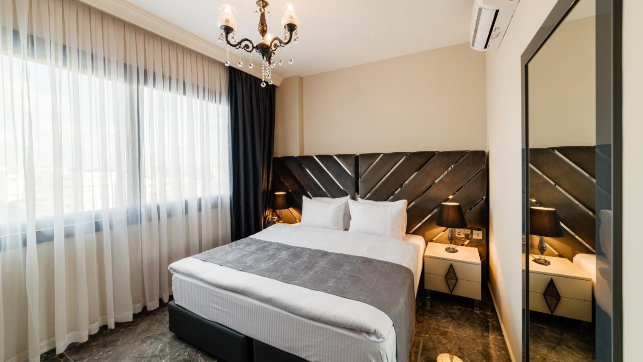 Royal Palace Hotel Nicosia Ngoại thất bức ảnh