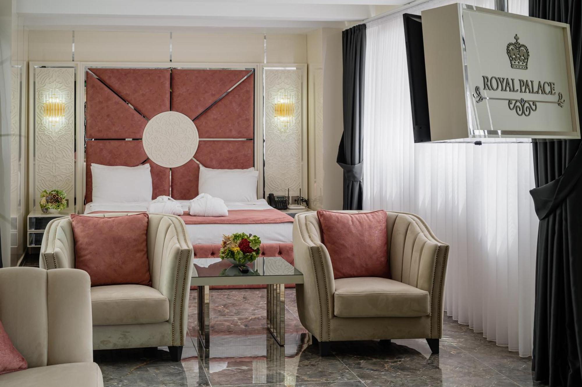 Royal Palace Hotel Nicosia Ngoại thất bức ảnh