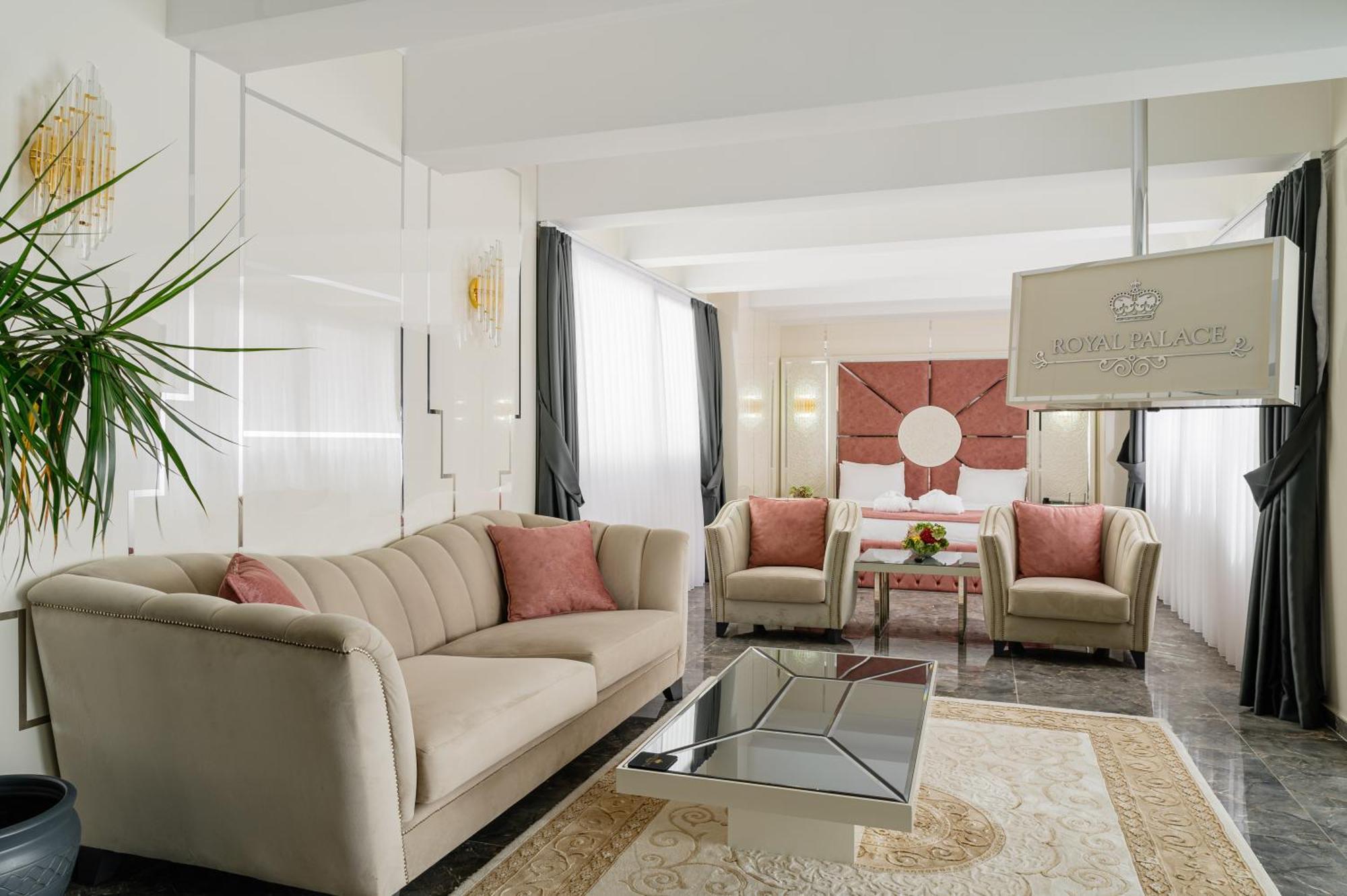 Royal Palace Hotel Nicosia Ngoại thất bức ảnh