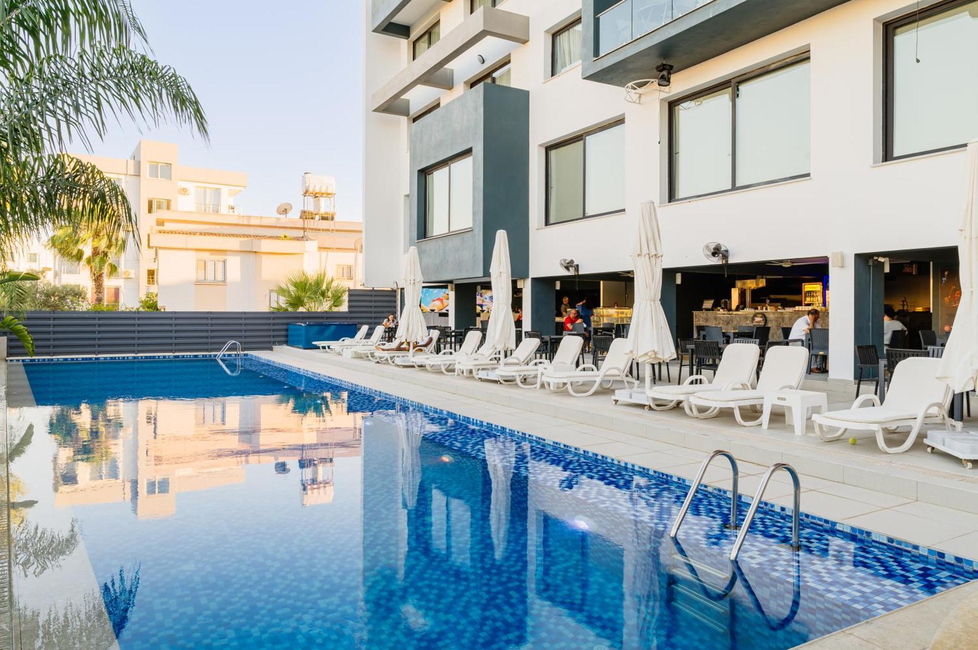 Royal Palace Hotel Nicosia Ngoại thất bức ảnh