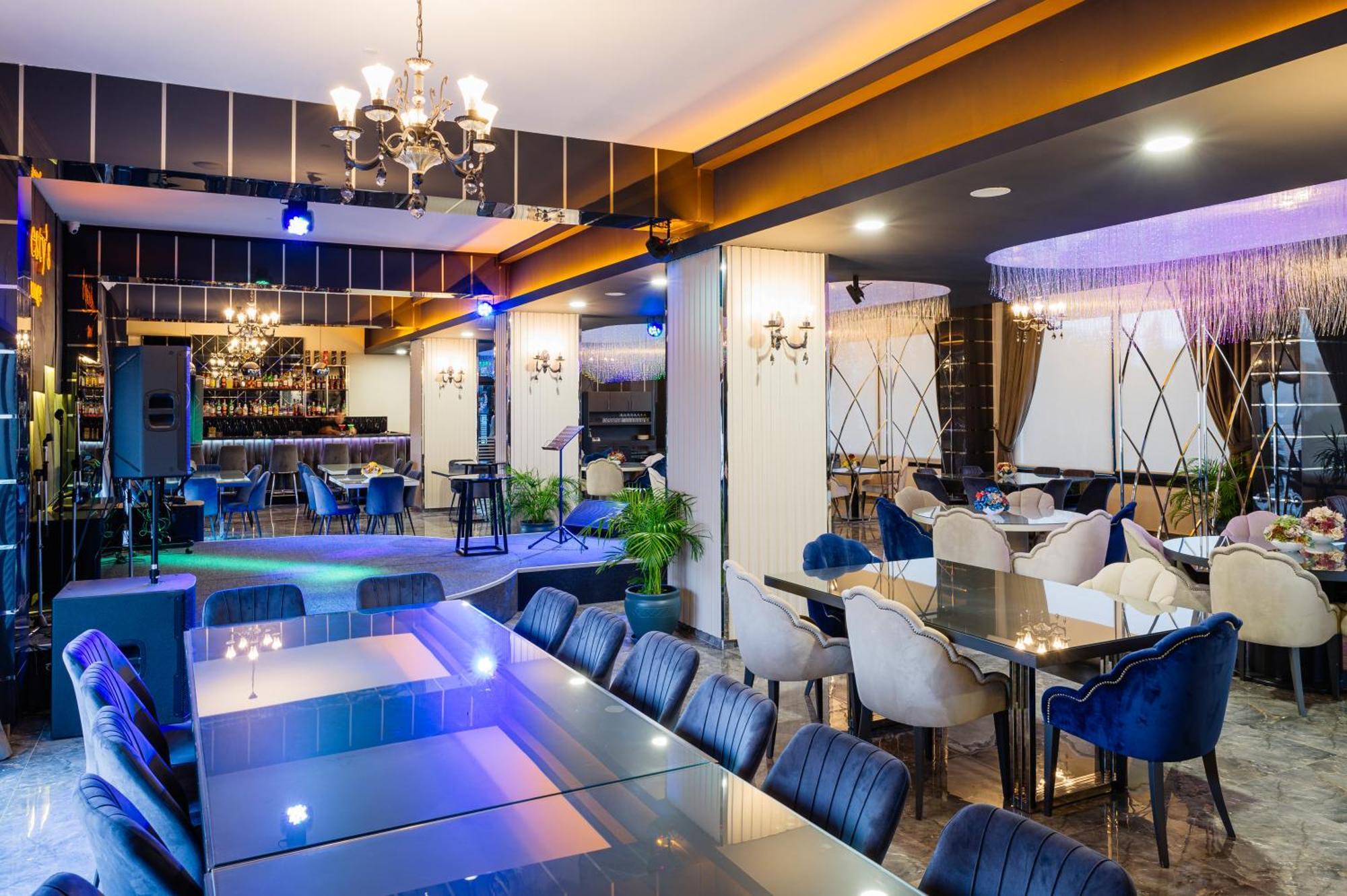 Royal Palace Hotel Nicosia Ngoại thất bức ảnh
