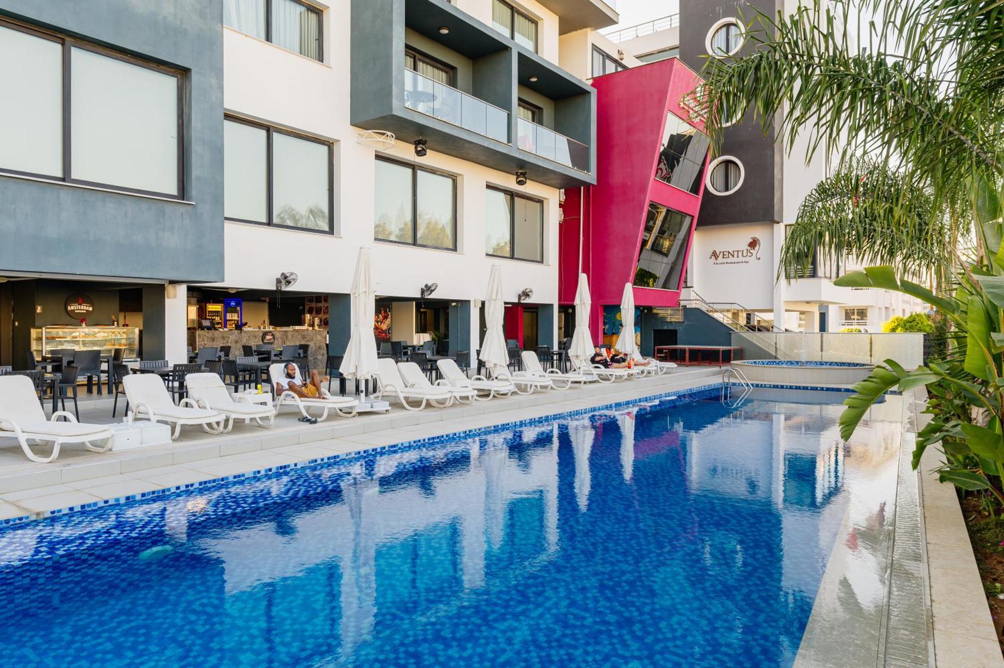 Royal Palace Hotel Nicosia Ngoại thất bức ảnh